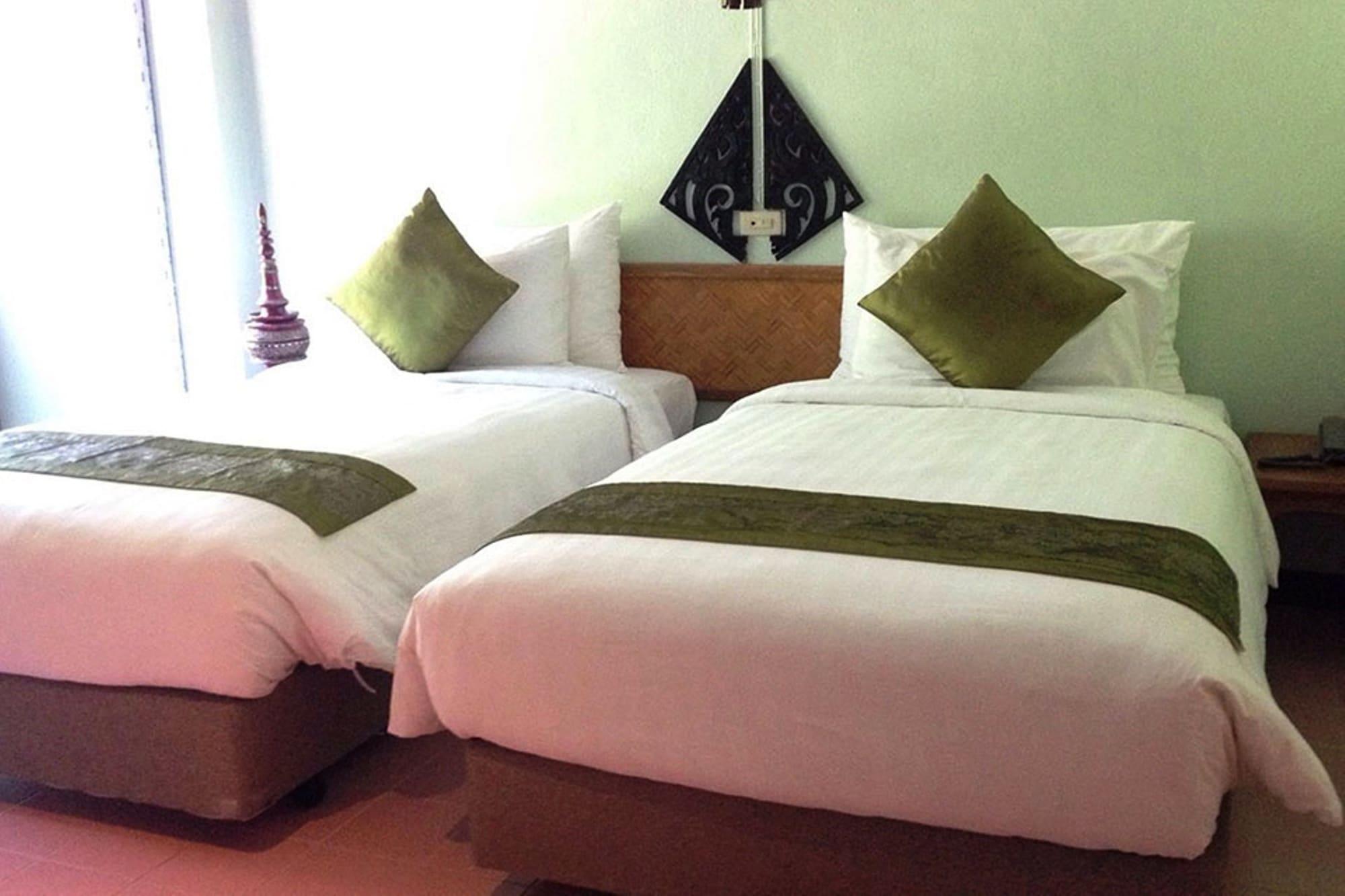 A Hotel Budget Чиангсен Экстерьер фото